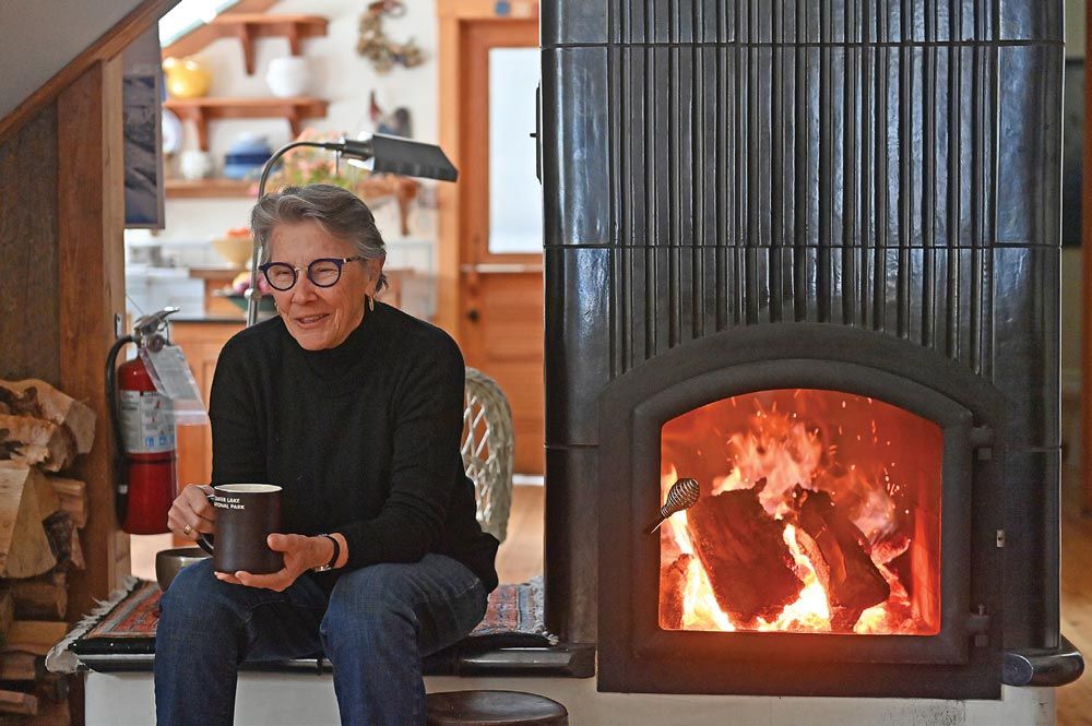 Suzanne Willow shares stories Thursday about Dr. Lanita Witt, who recently died, at Willow-Witt Ranch. Photo by Jamie Lusch, Mail Tribune.