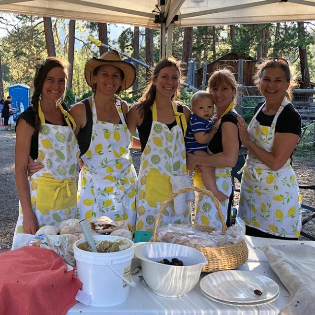 volunteers at The Crest Fest